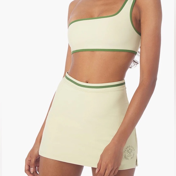 COPY - WeWoreWhat Active Skort (S) & Contrast one shoulder bra (S) RUNS SMALL - Picture 6 of 7